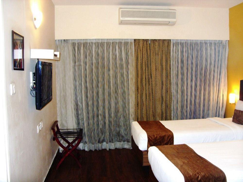 Mango Hotels, Samed Agra Agra  Exterior photo