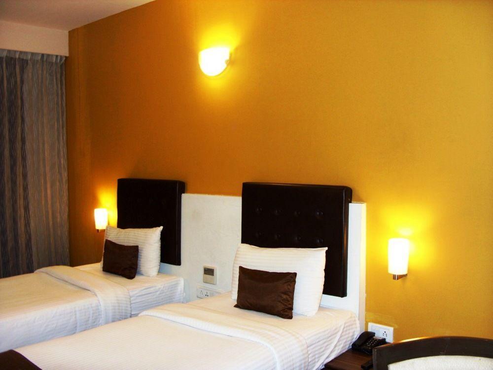 Mango Hotels, Samed Agra Agra  Exterior photo